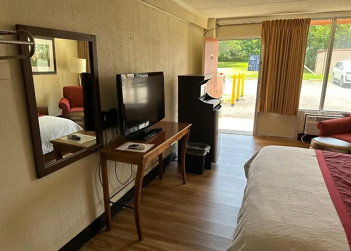 Daniel Boone Motor Inn